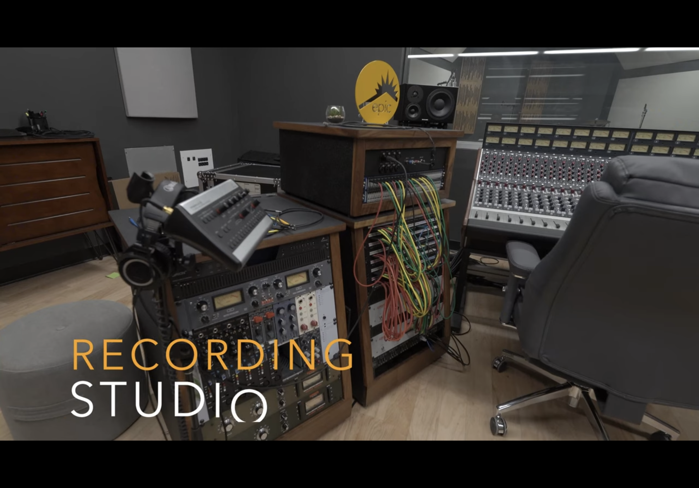 Recording Studio Pic 7.PNG