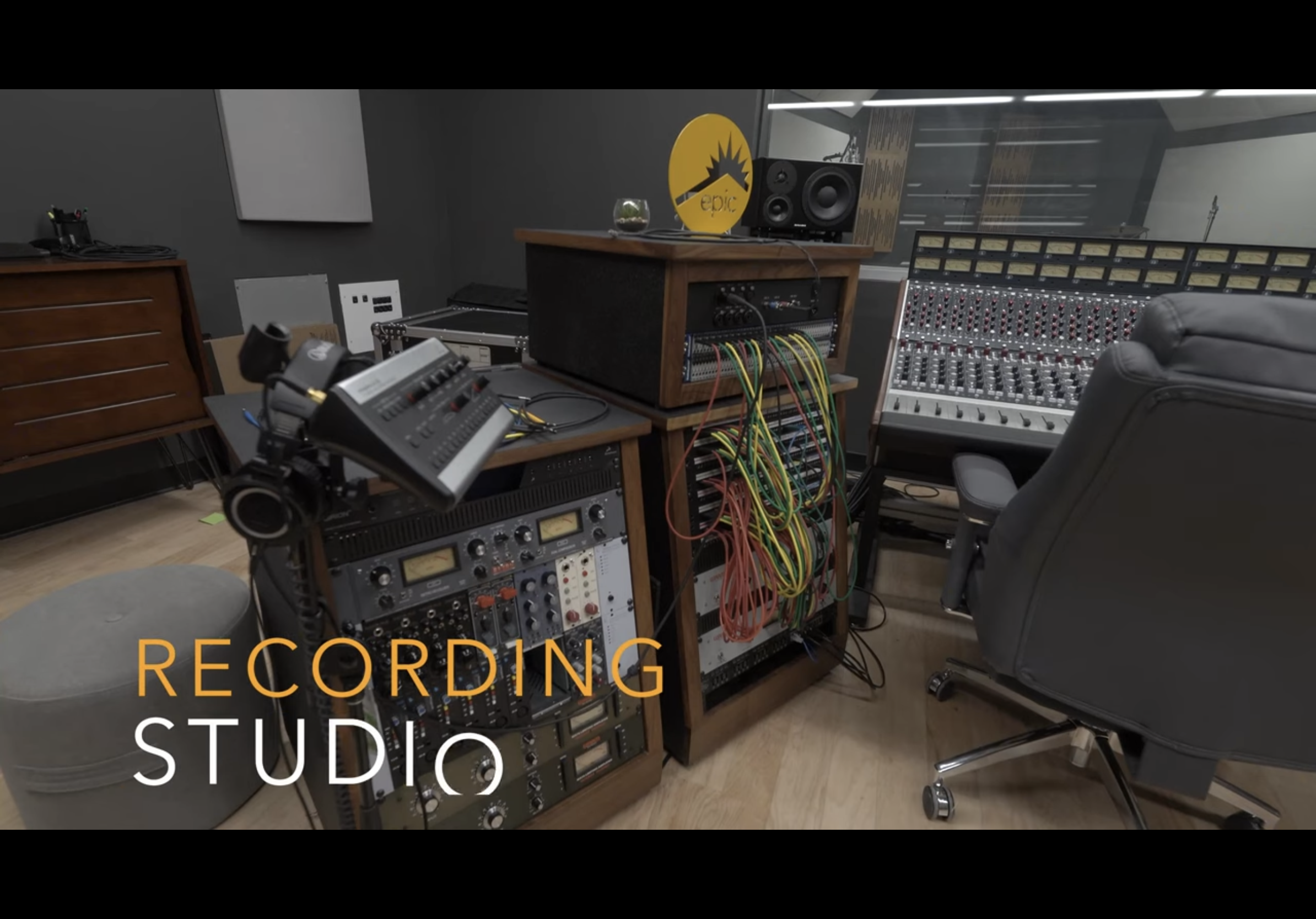Recording Studio Pic 7.PNG